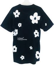 Load image into Gallery viewer, Gym Royale® Flowers Tee