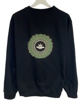 Load image into Gallery viewer, Gym Royale® Waves Appliqué - Sweatshirt
