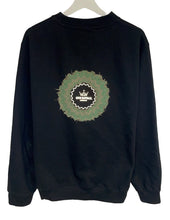 Load image into Gallery viewer, Gym Royale® Waves Appliqué - Sweatshirt