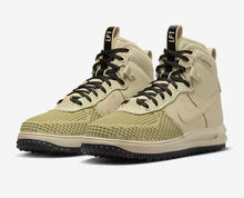 Load image into Gallery viewer, Nike Lunar Force 1 Men&#39;s Duckboot
